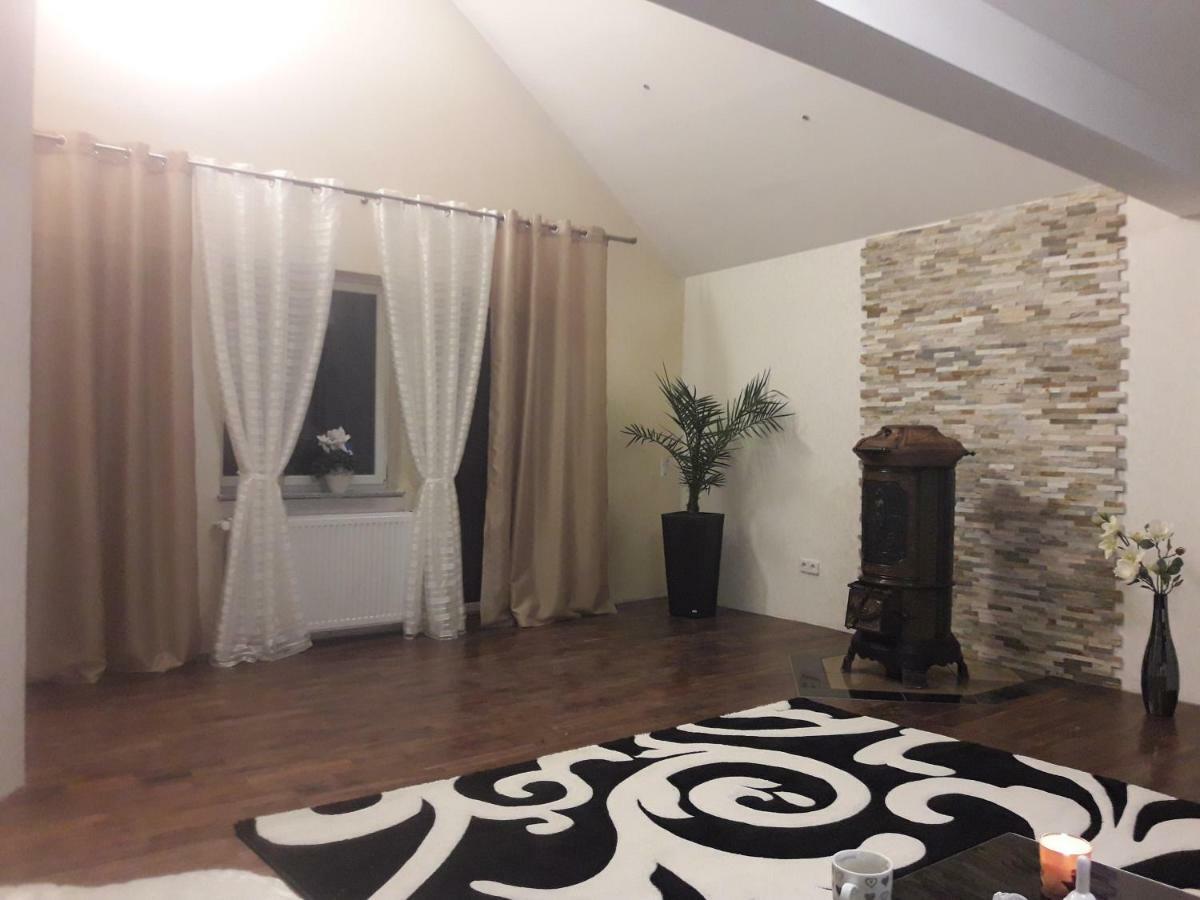 Gemuetliche Zimmer Kaisersesch Εξωτερικό φωτογραφία